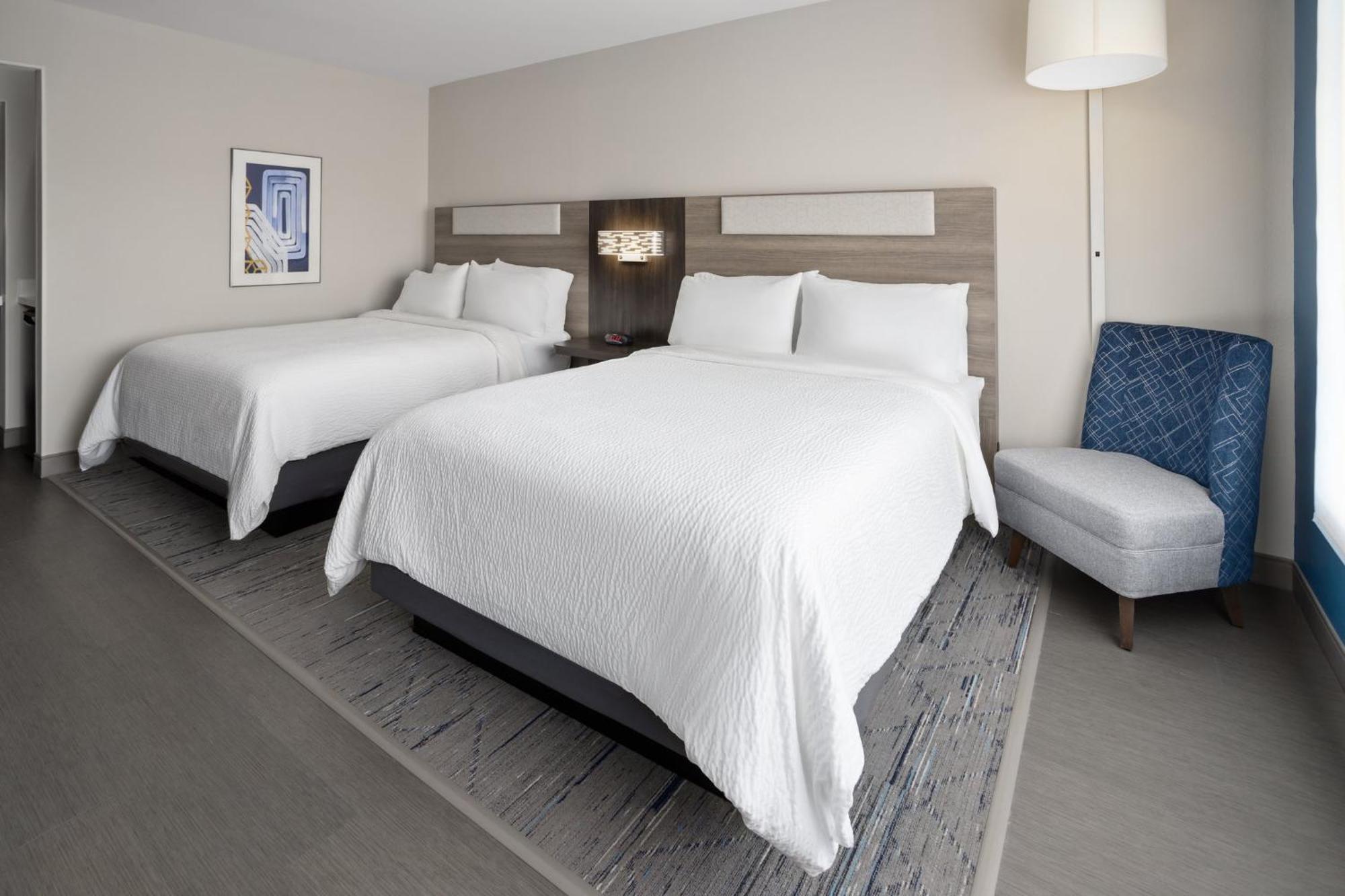 Holiday Inn Express & Suites Waynesboro East Extérieur photo